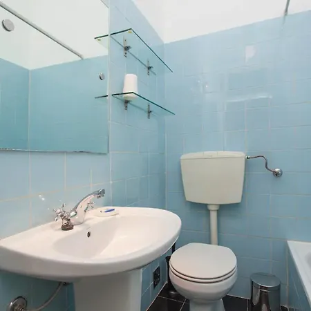 Whome Historical 2-bed Alfama Charm 아파트 *