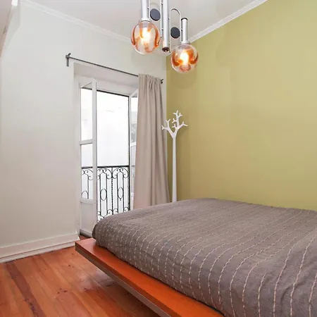 Whome Historical 2-bed Alfama Charm